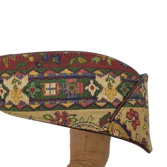 Vtg Womens Victorian Revival Belt Sz S Statement Regal‎ Tapestry Renaissance main image 11